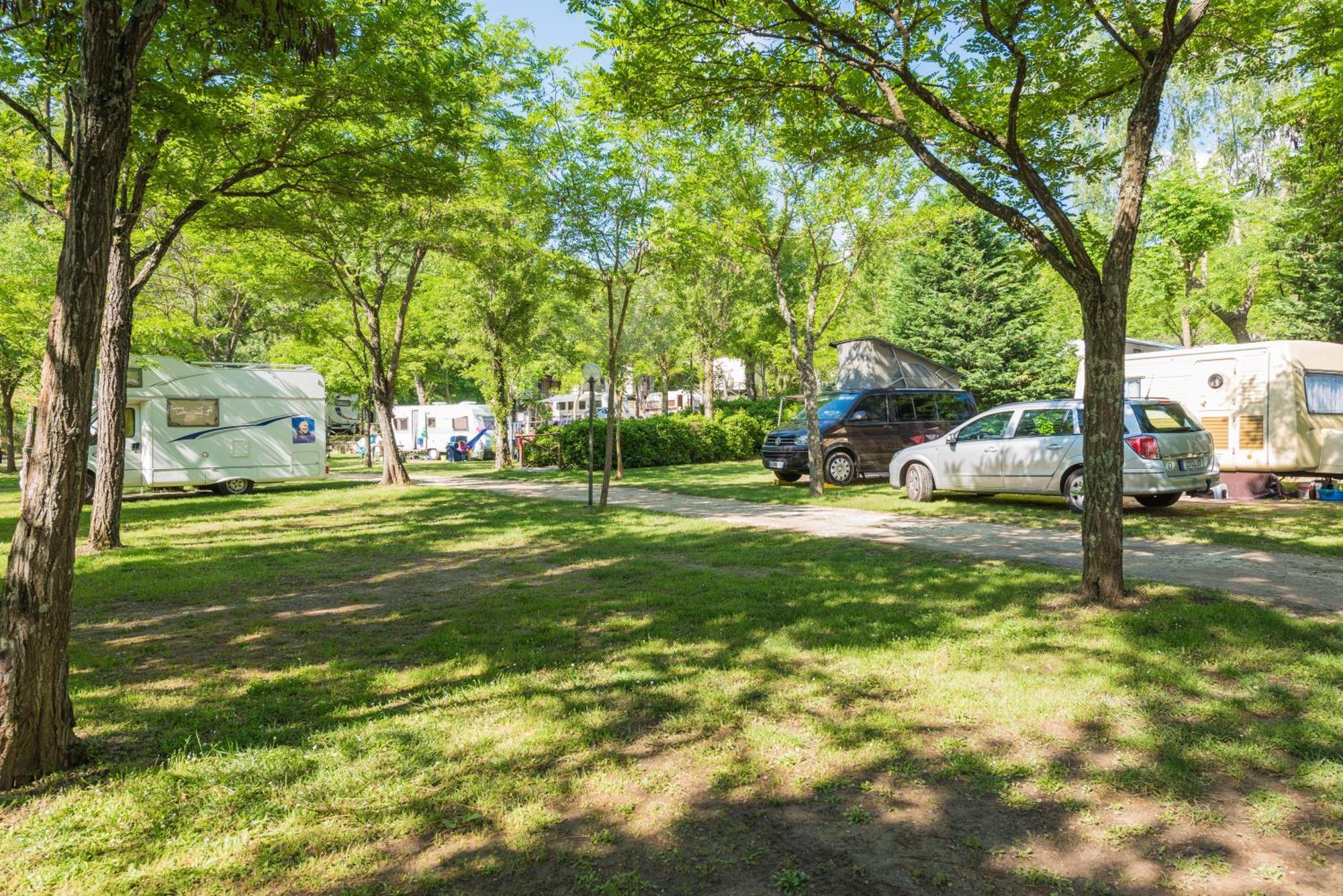 Camping Village Il Poggetto Troghi Extérieur photo