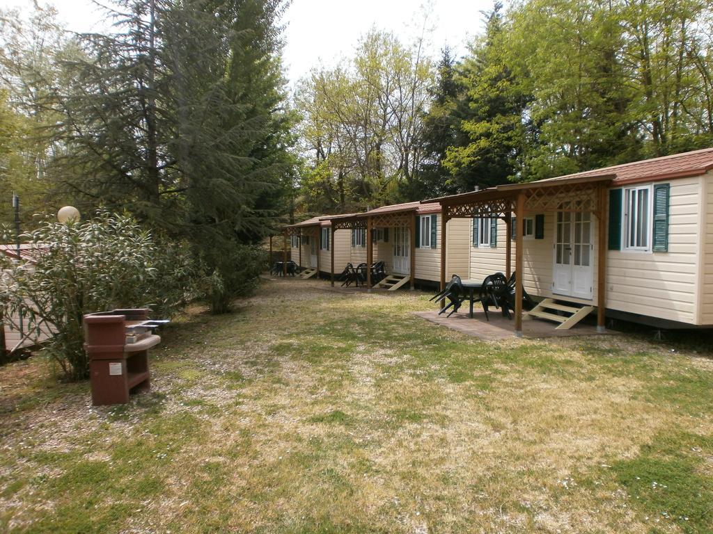Camping Village Il Poggetto Troghi Extérieur photo