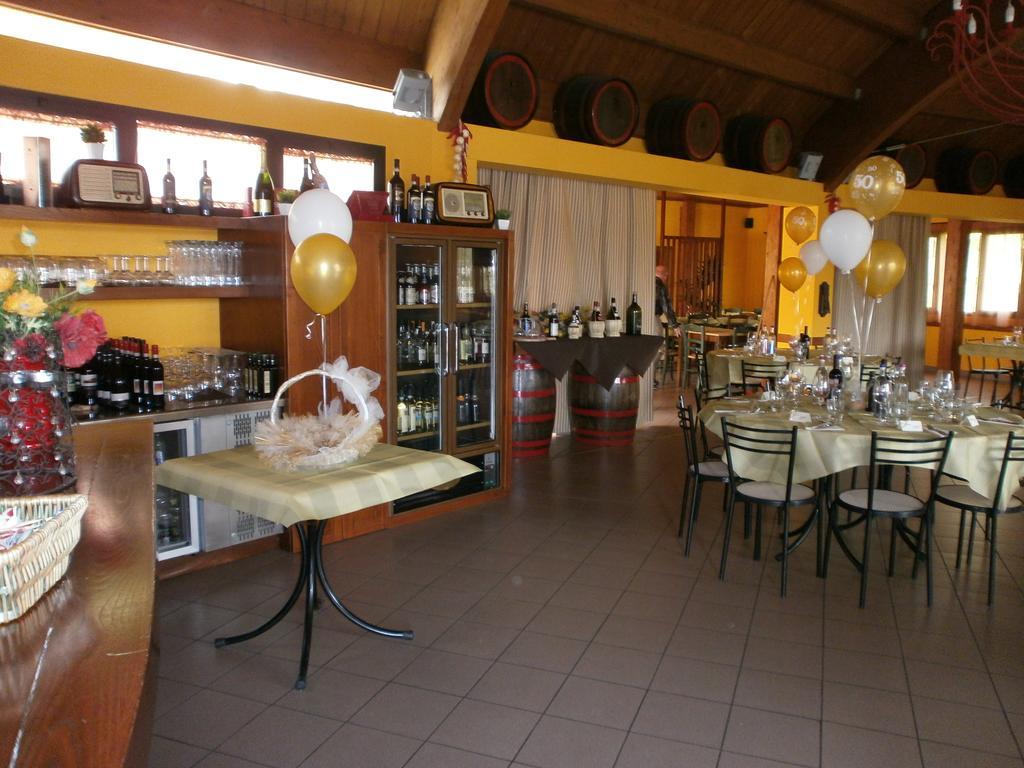 Camping Village Il Poggetto Troghi Extérieur photo