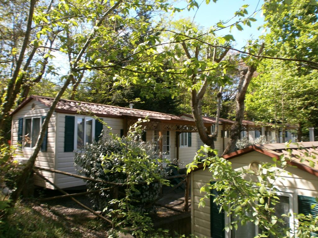 Camping Village Il Poggetto Troghi Extérieur photo
