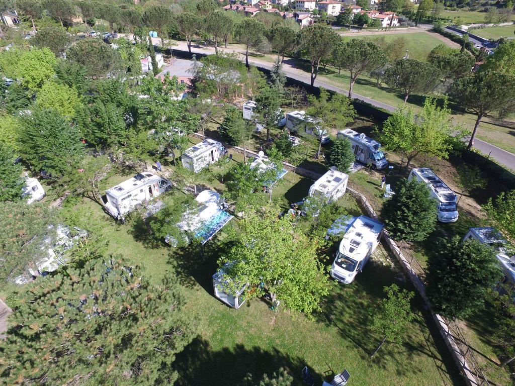 Camping Village Il Poggetto Troghi Extérieur photo