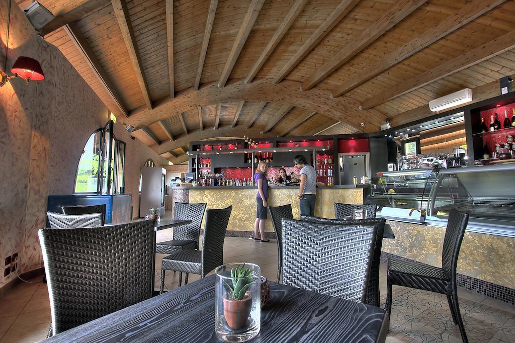 Camping Village Il Poggetto Troghi Extérieur photo