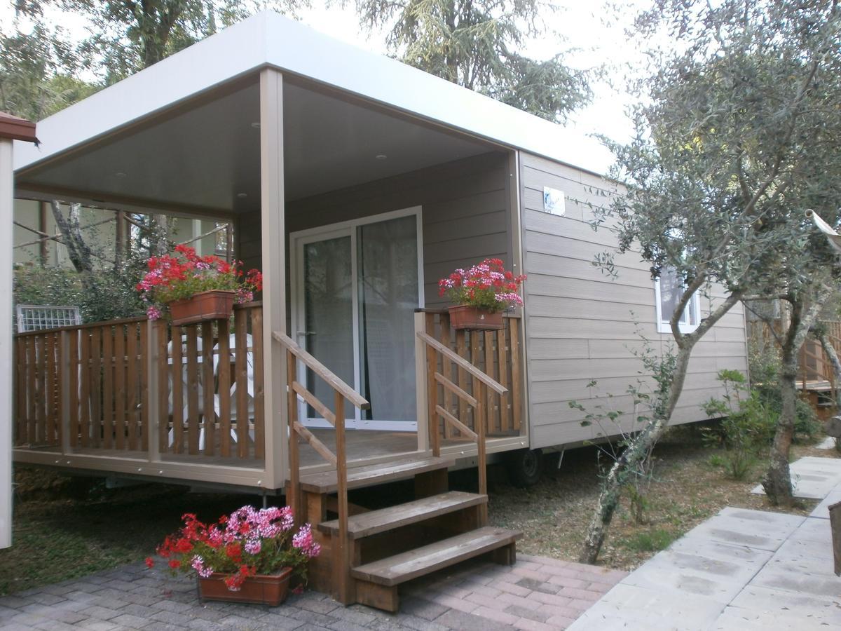 Camping Village Il Poggetto Troghi Extérieur photo